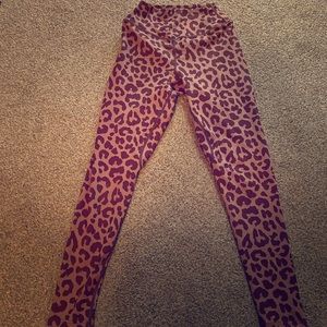 Balance athletica kingdom collection king cheetah